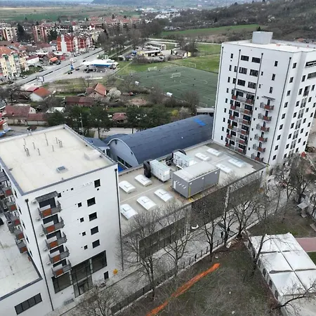 Crnjanski Paun L Apartment